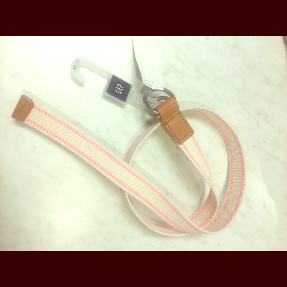 Gap XS Belt NWT.